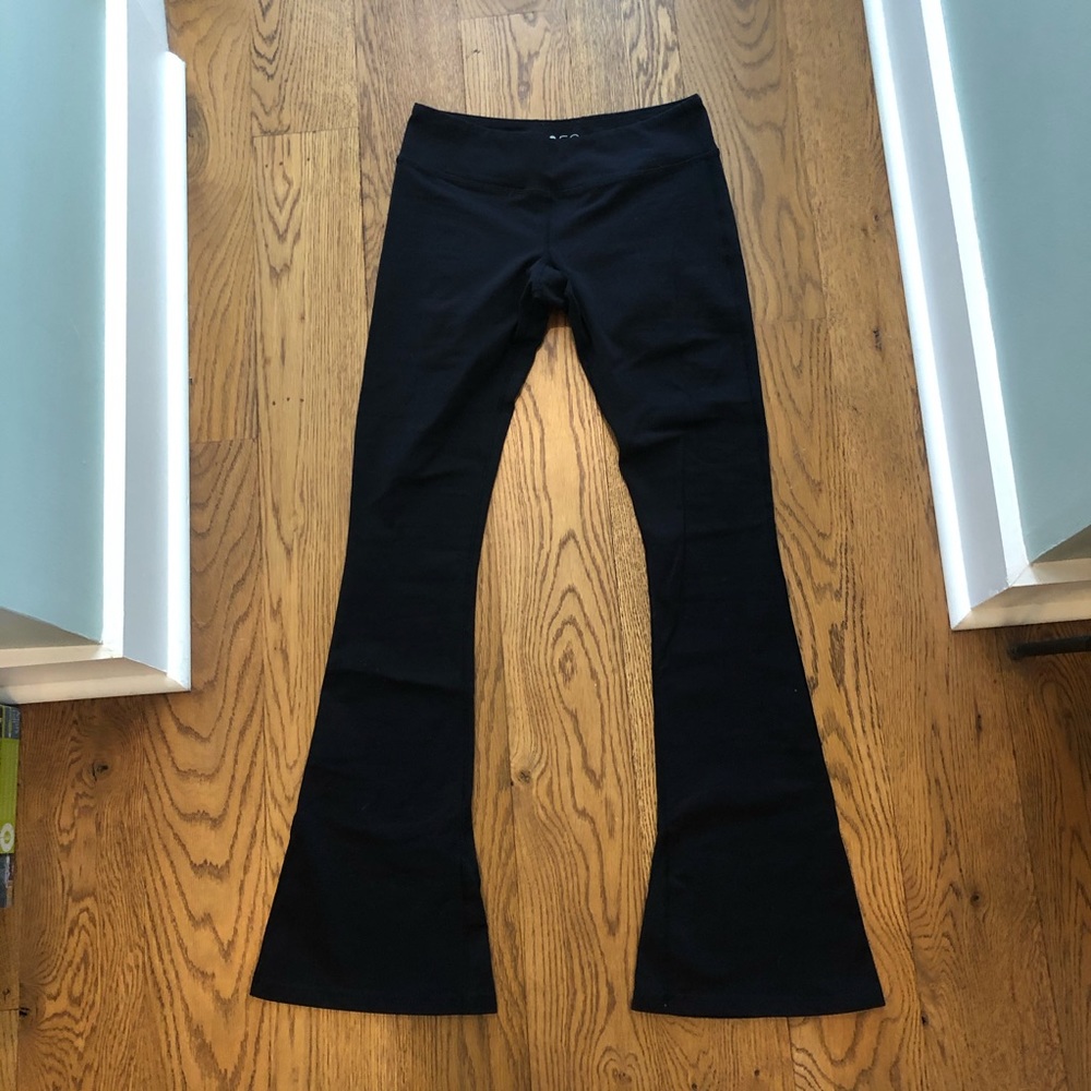 Splits59 Raquel flared legging